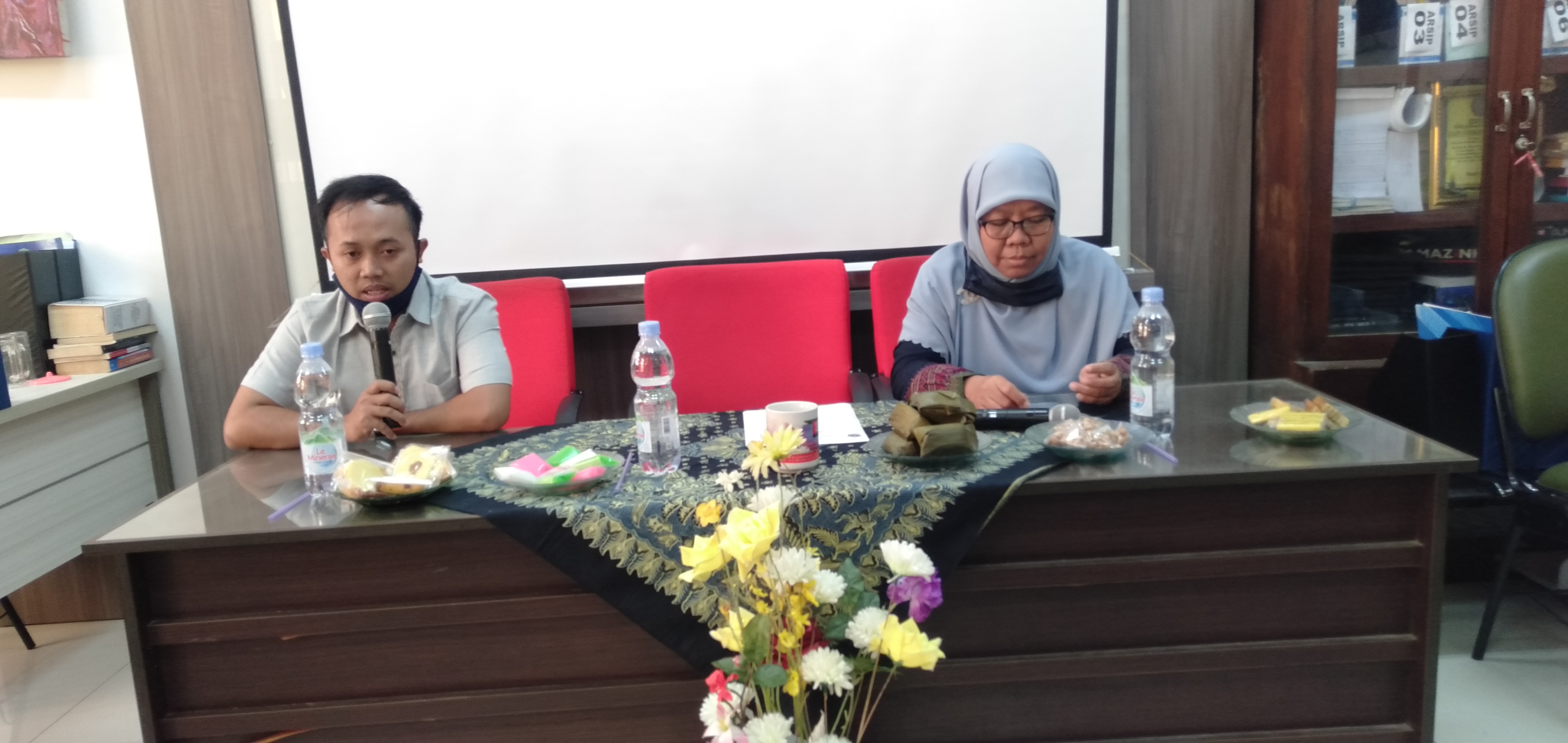 KEGIATAN UJIAN SEMINAR PROPOSAL JURUSAN SEJARAH KEBUDAYAAN ISLAM