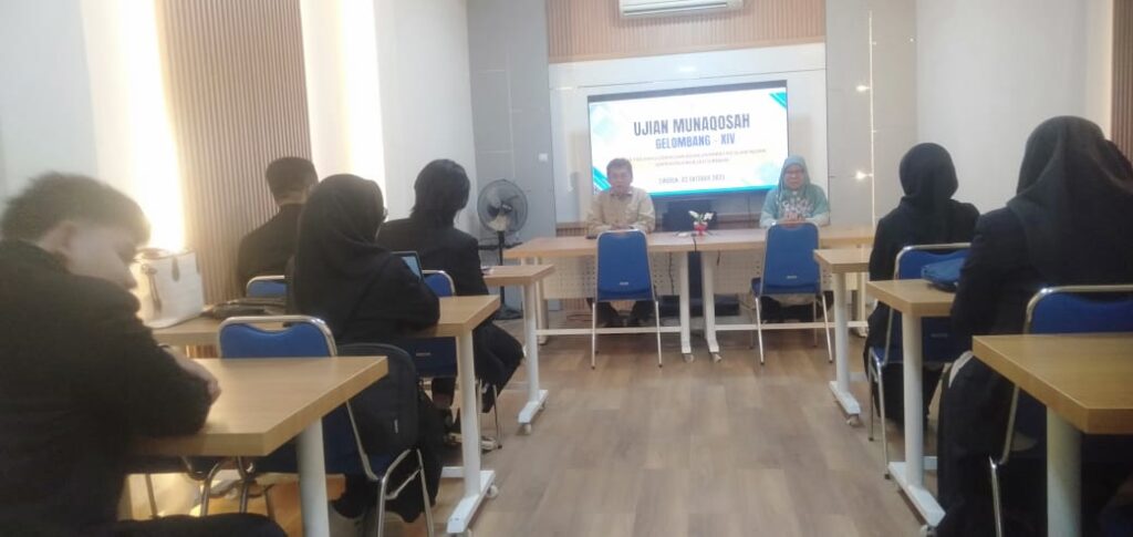 Pelaksanaan Ujian Munaqosah Gelombang XIV Mahasiswa Sejarah Peradaban Islam UIN Siber Syekh Nurjati Cirebon 2025