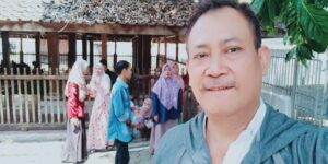 Penutupan Praktek Pengalaman Lapangan di Keraton Kanoman Cirebon: Mahasiswa SPI UIN Siber Syekh Nurjati Perkuat Nilai Sejarah dan Budaya Lokal