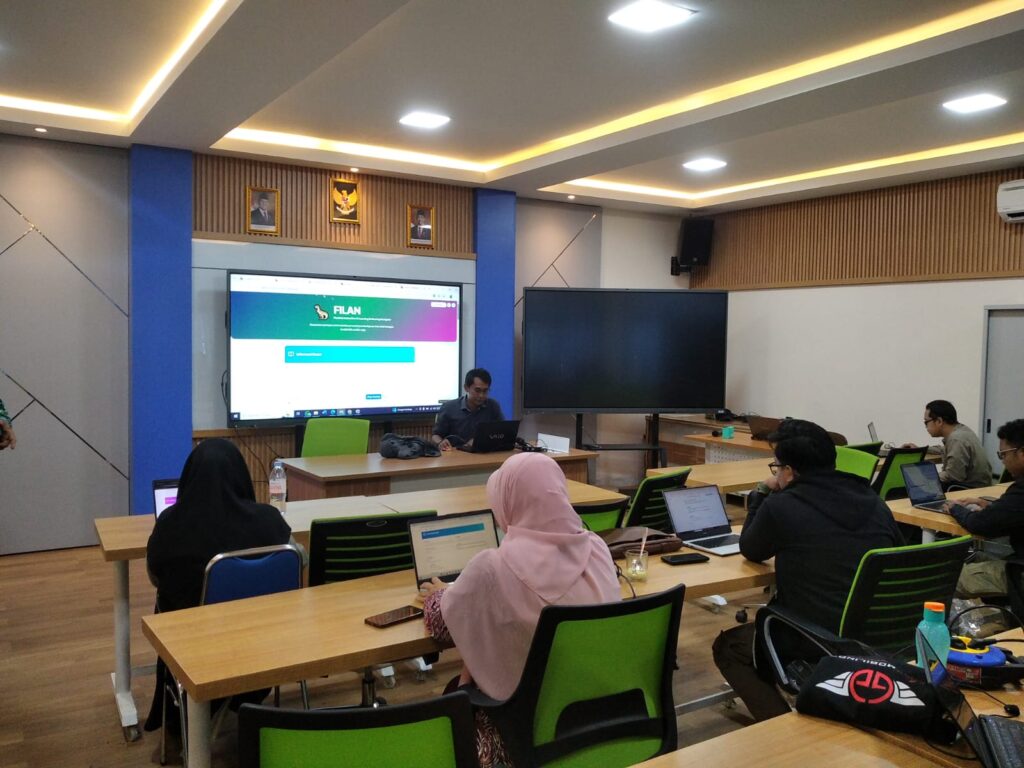 Ketua Prodi SPI Ikuti Workshop Konversi Materi Konvensional menjadi Materi Digital