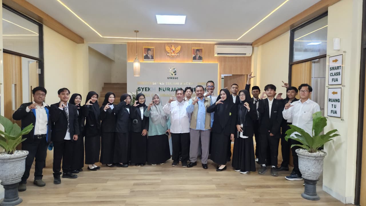 Kegiatan Ujian Seminar Proposal Skripsi Gelombang IX FUA UIN Siber Cirebon Jadi Ajang Mahasiswa SPI Unjuk Kesiapan Akademik