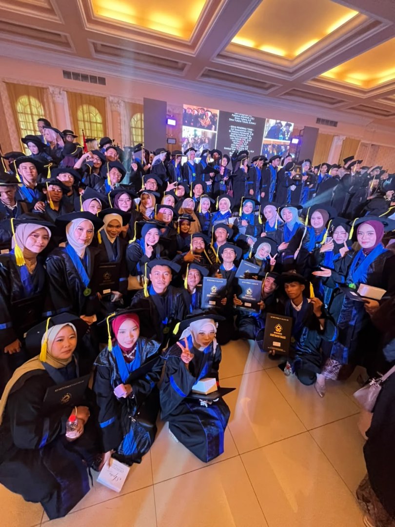 Wisuda ke-5 UIN Siber Syekh Nurjati Cirebon, 47 Mahasiswa SPI Raih Gelar Sarjana